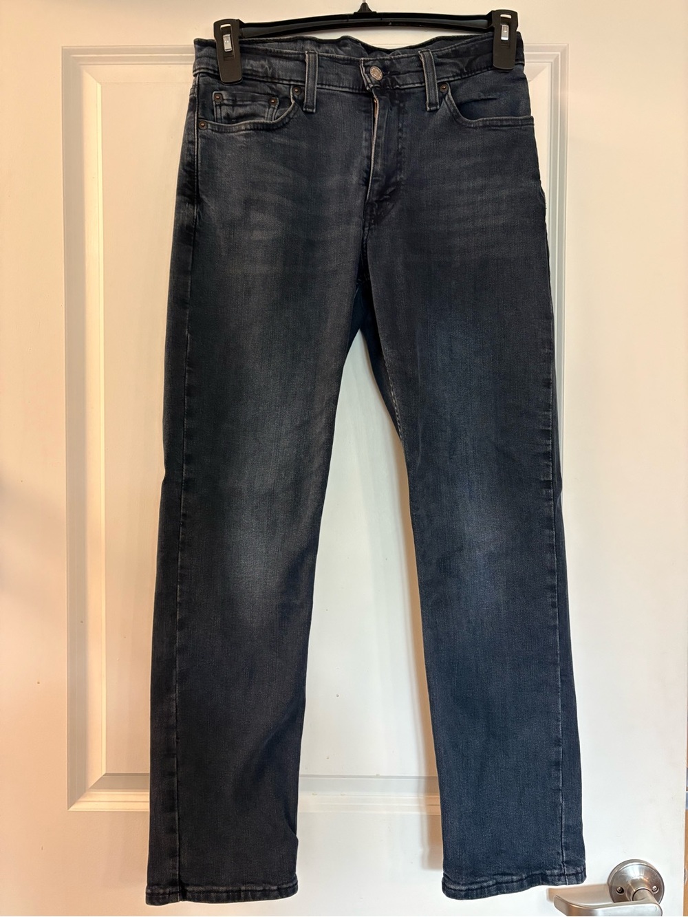 Levi's Straight Leg Jeans in Dark Indigo